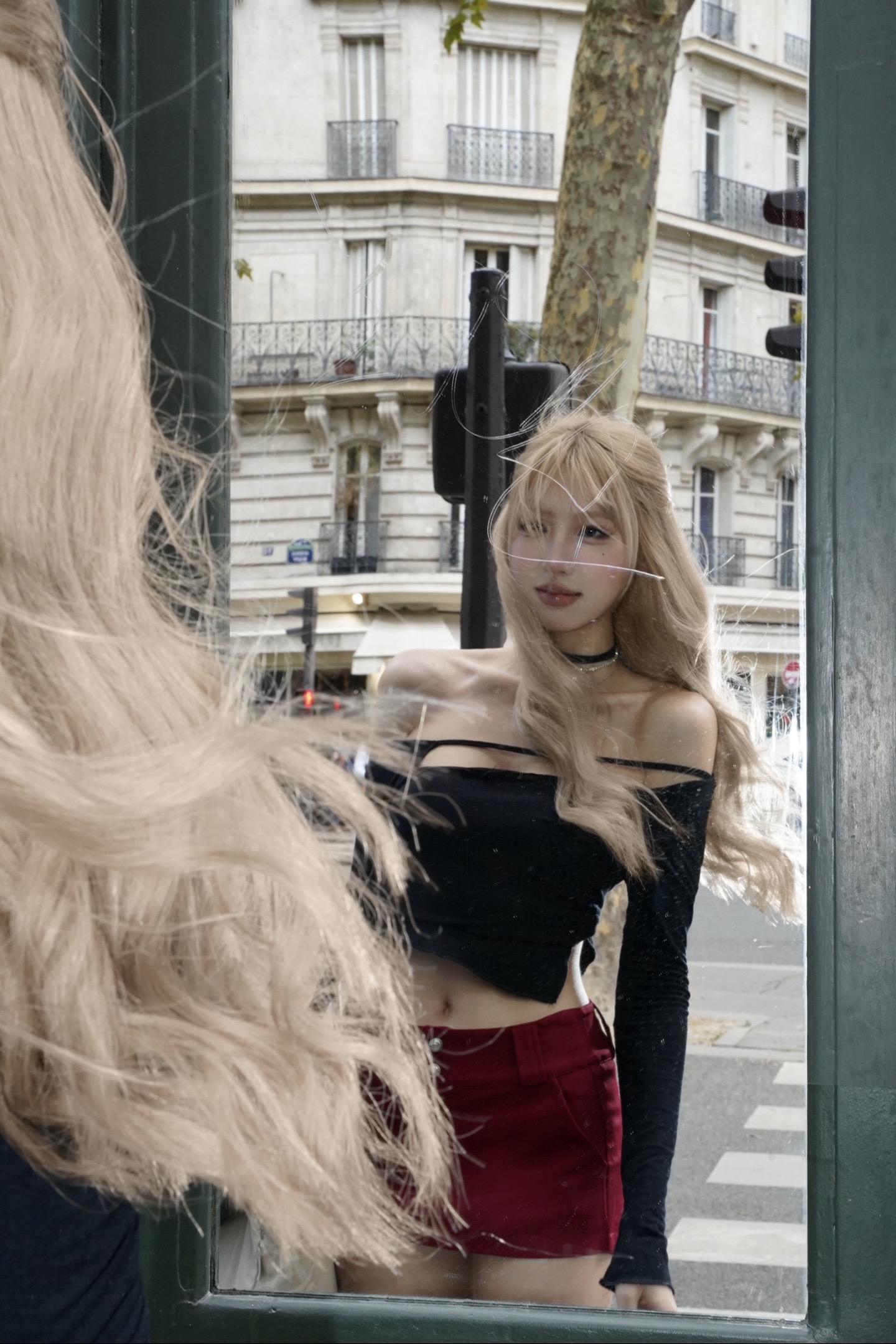 你摸小猫的头是真的爱小猫吗  还是任何小猫的头都想摸摸