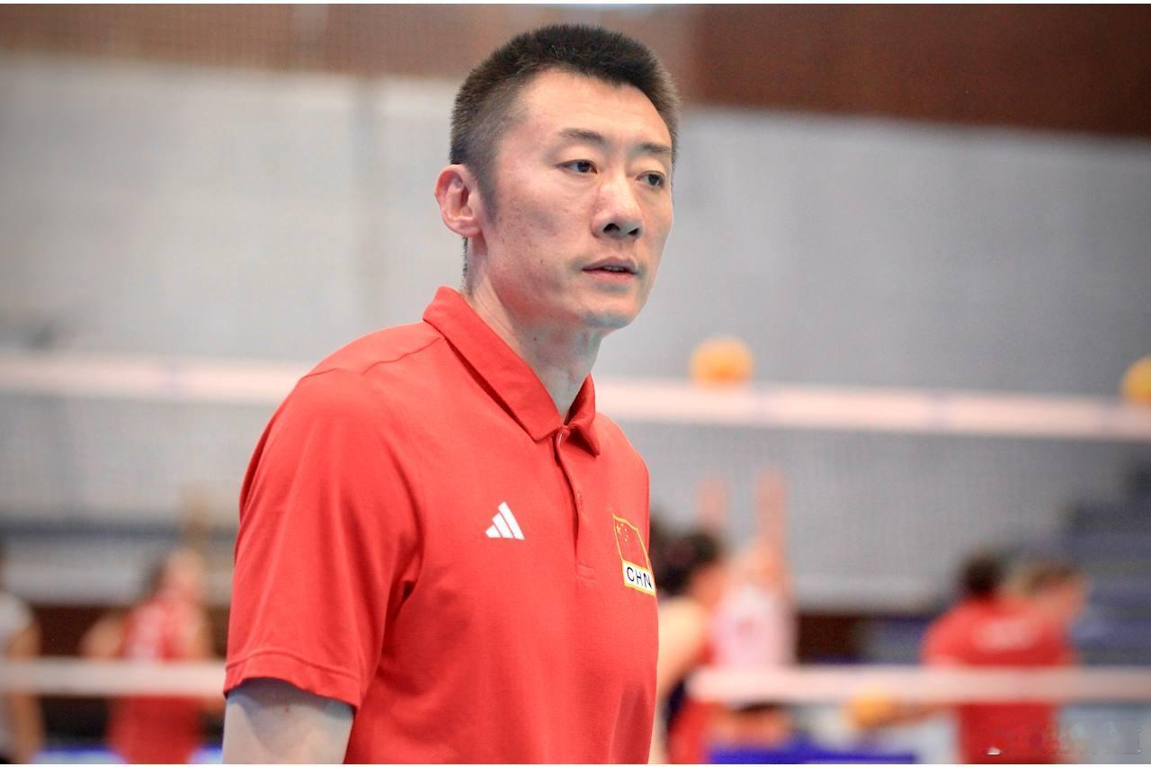 国际排坛动态2025年世界u19女排锦标赛中国队2-0（25-17/25-19）
