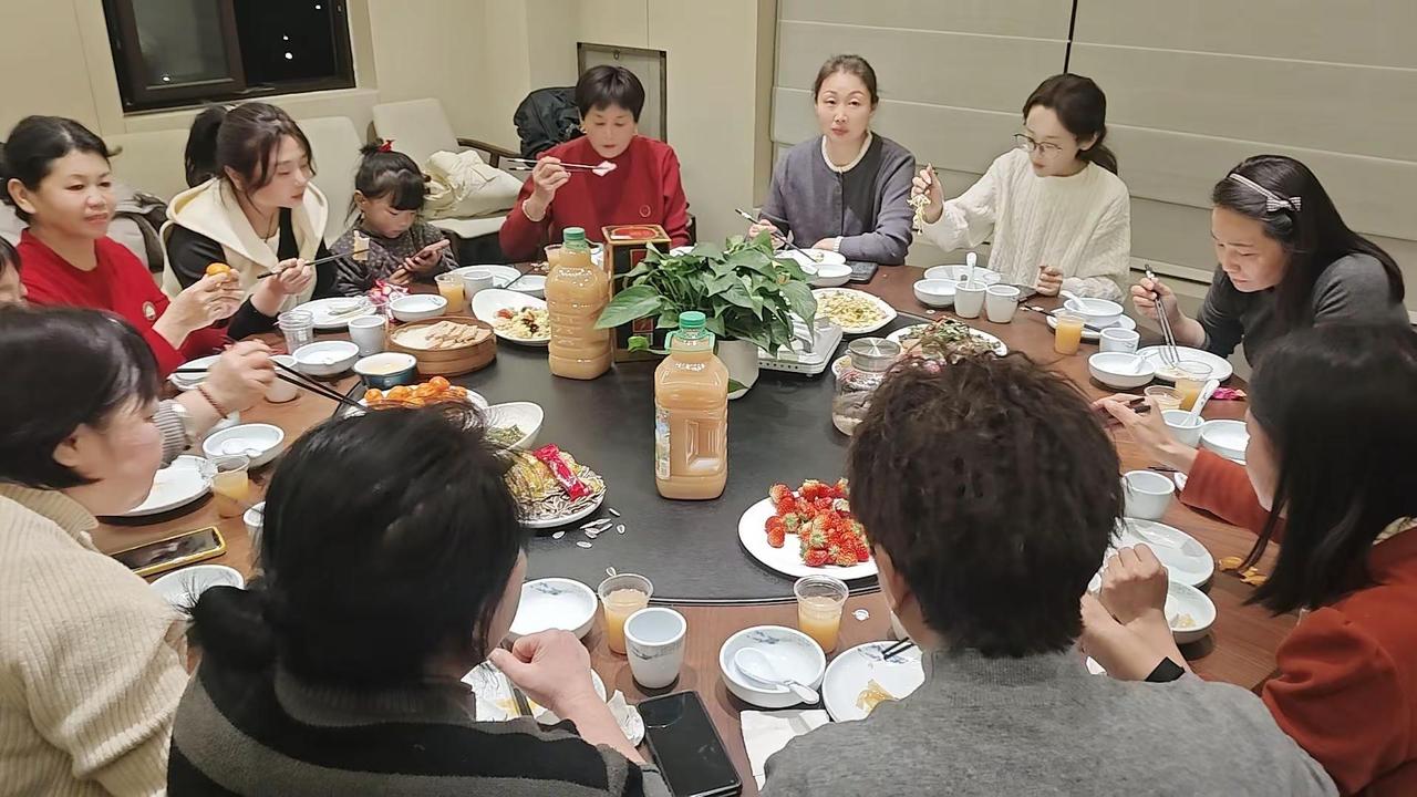 全家同框最美的时光