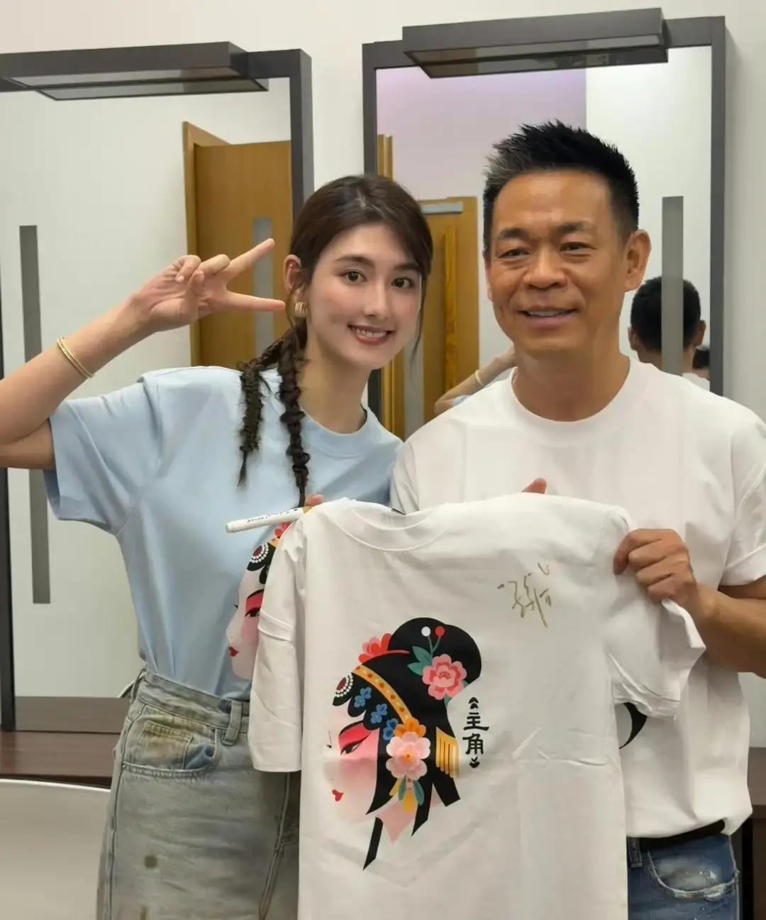 韩沛颖，24岁，刚毕业，演了4部戏。因为演了一个反派，她的片酬从8万涨到150万