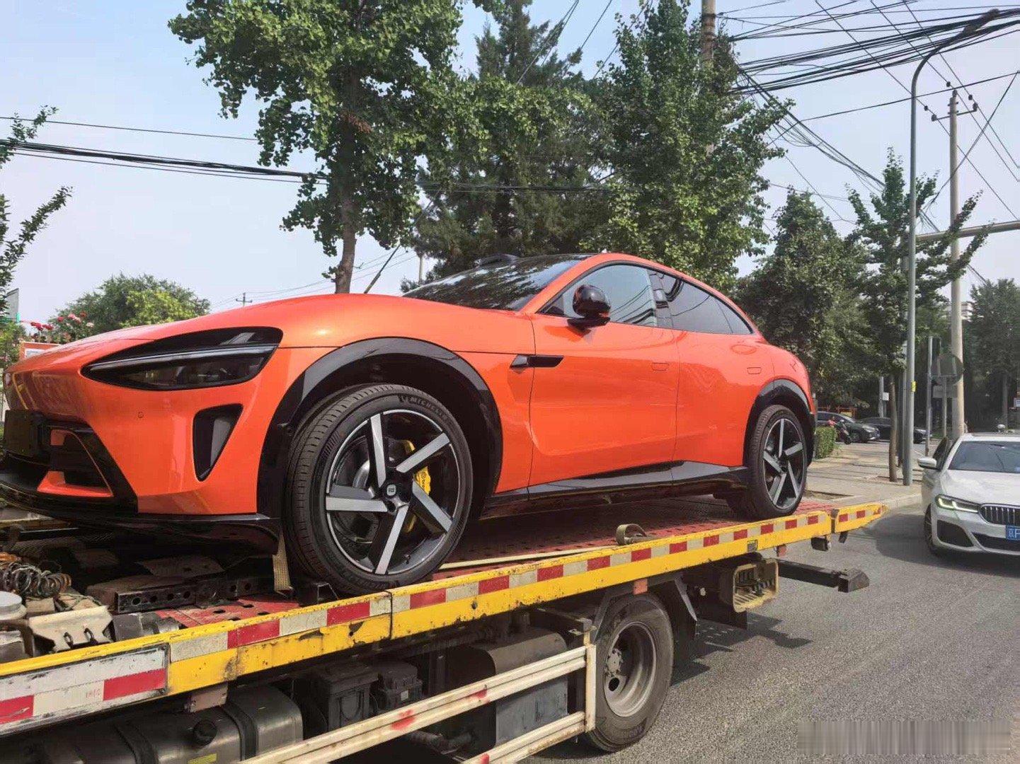 明天小米的发布会，看来正在紧锣密鼓的准备中～ ​​​