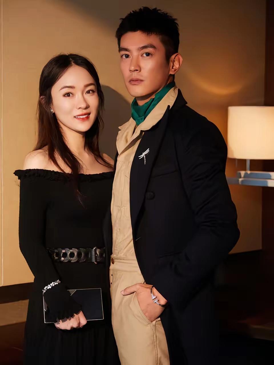 杜江说
大家只知道我老婆霍思燕漂亮，
却不知道在现实中她是这样的人。
​她这个人