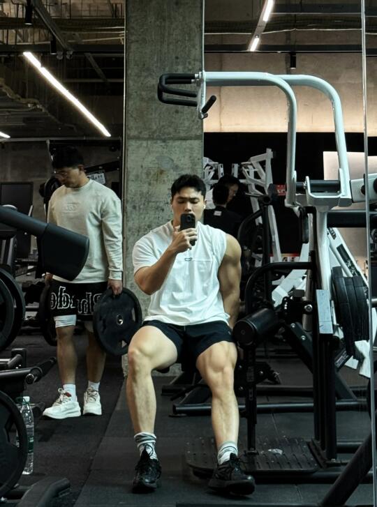 再不更要生锈