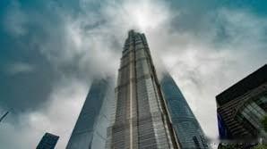 美国、以色列与伊朗的这场战争打到现在，很多发展都让人大跌眼镜。
美国起手的斩首行