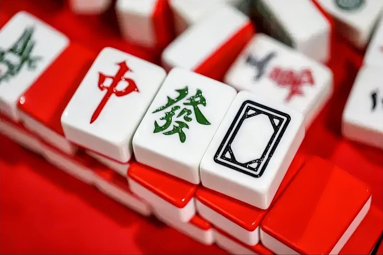 太吓人了！我们镇上有人打麻将赢了把“十三幺飞上飞”还中好几个码，一激动直接晕倒没