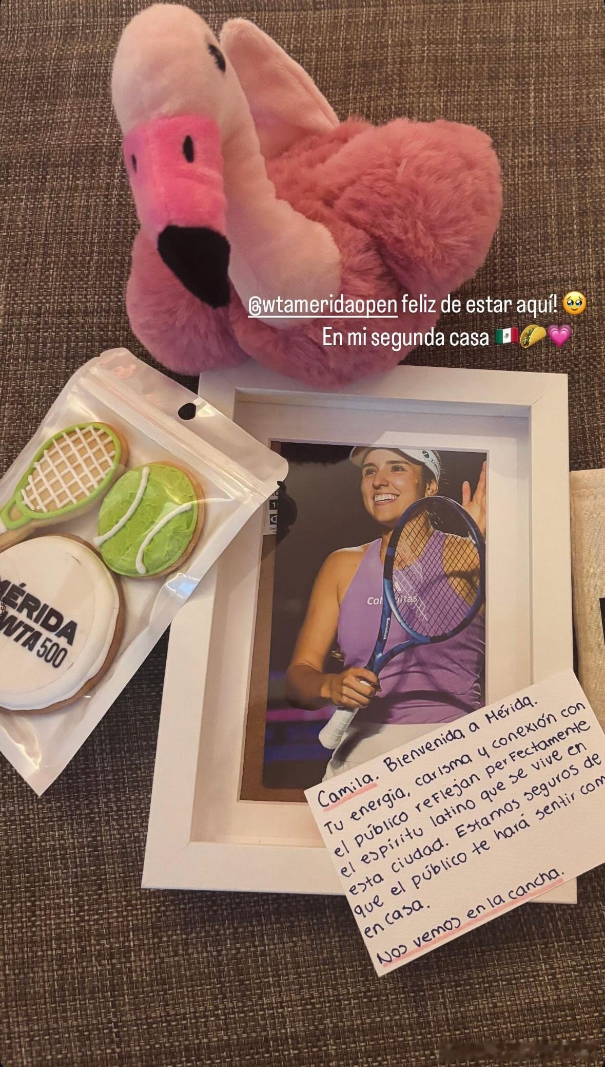 奥索里奥！！！抵达墨西哥梅里达！！！分享了球员酒店的礼物🎁西语区的比赛，Cam