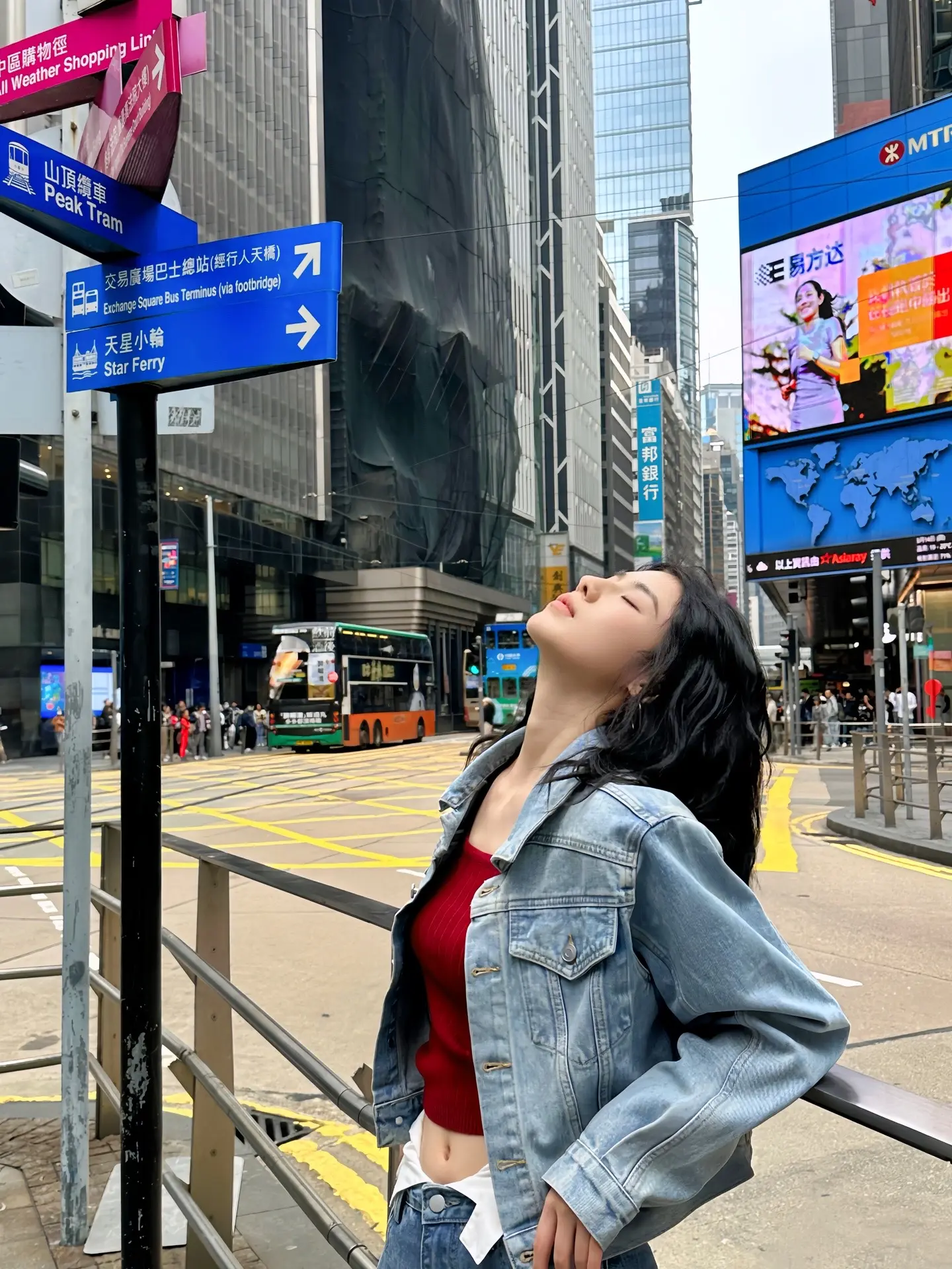 关于在香港旅游的快乐。分享近期的生活：终于和我的好朋友一起Citywalk