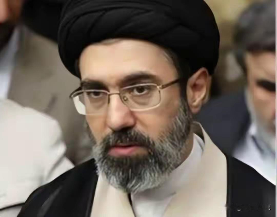 伊朗自己恐怕都不敢信，40天浴血奋战，打出来半个世纪的国运。

和平与尊严，是靠