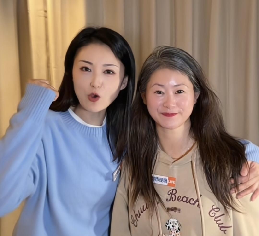 陕西安康这起“丈夫出轨闺蜜被判刑6个月，闺蜜却无罪”的重婚案，最近在网上掀起了轩