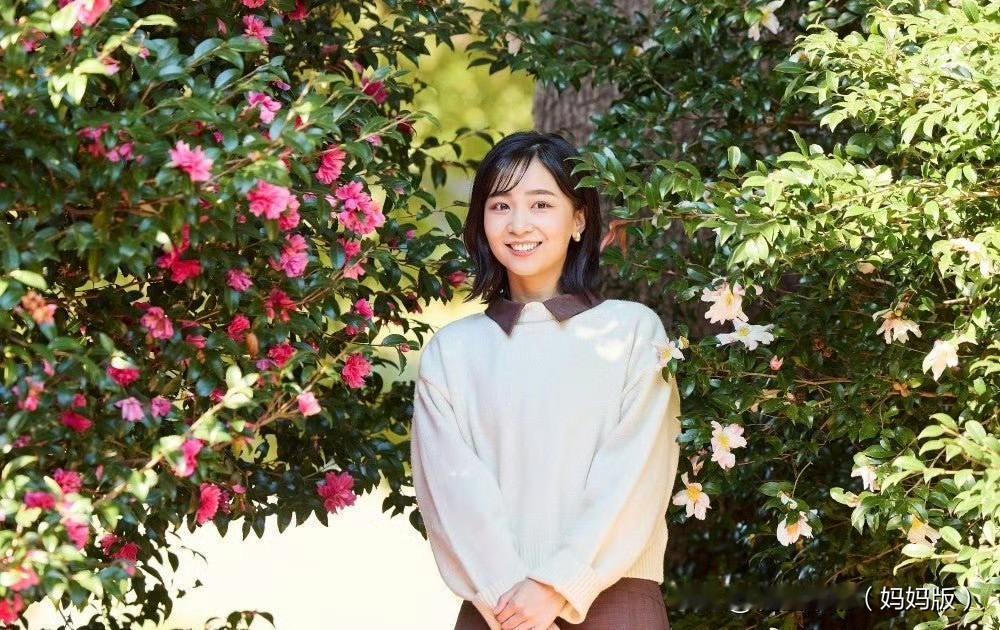 秋筱宫佳子内亲王庆祝31岁生日官方照，这是新剪了短发，挺有活力！