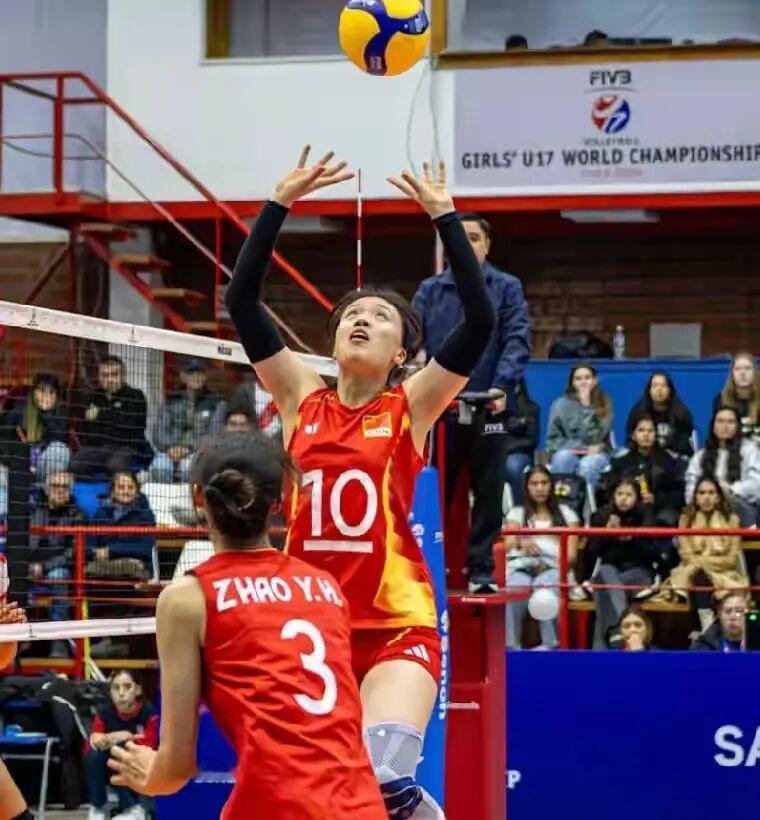 五战全胜，U17女排世锦赛中国女排3-0击败秘鲁！
 今天早上八点中国女排U17