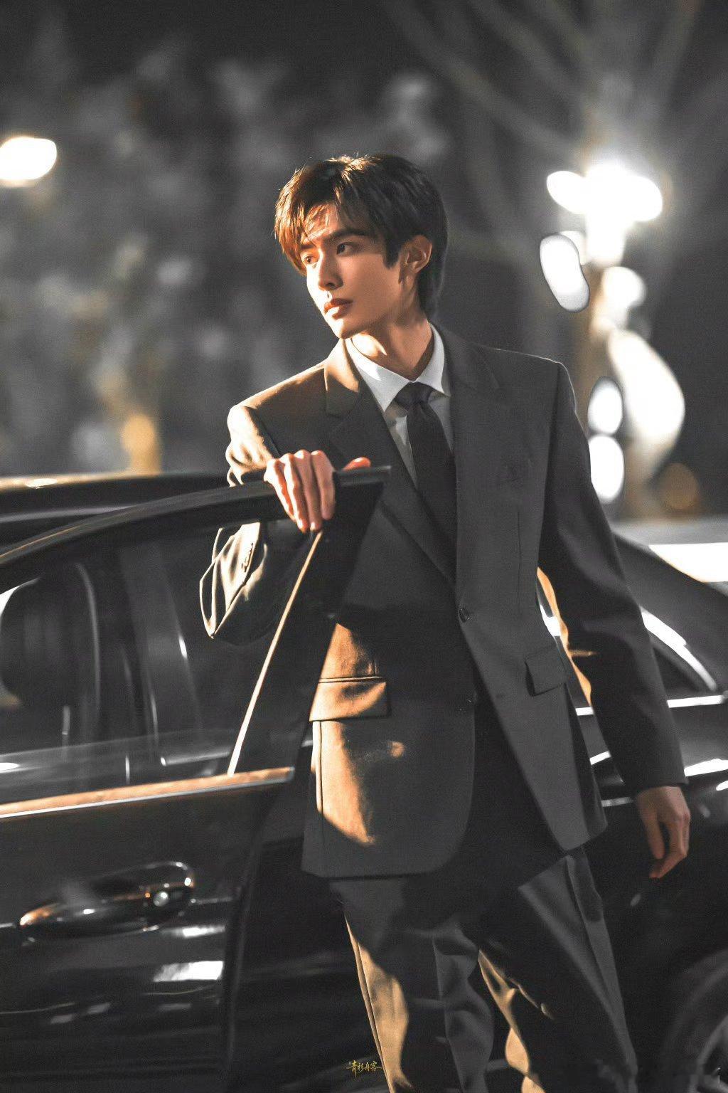 现偶白月光男主再添一人宋威龙演的林屿森真是绝了！温柔体贴又不油腻，细节里的包容和