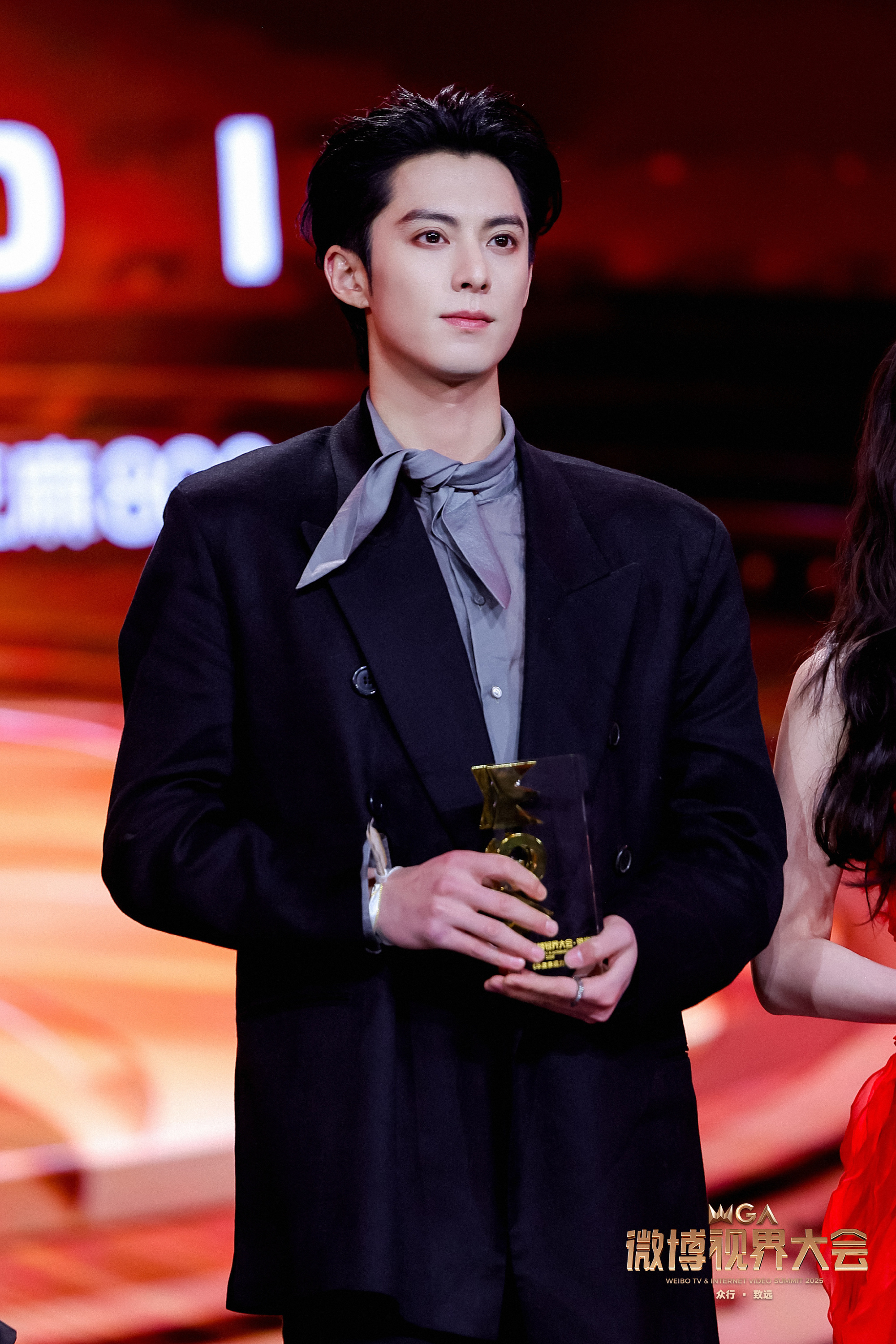 期待演员王鹤棣！恭喜大奉许七安！ 王鹤棣全肯定！无条件期待未来的一切！无条件陪伴