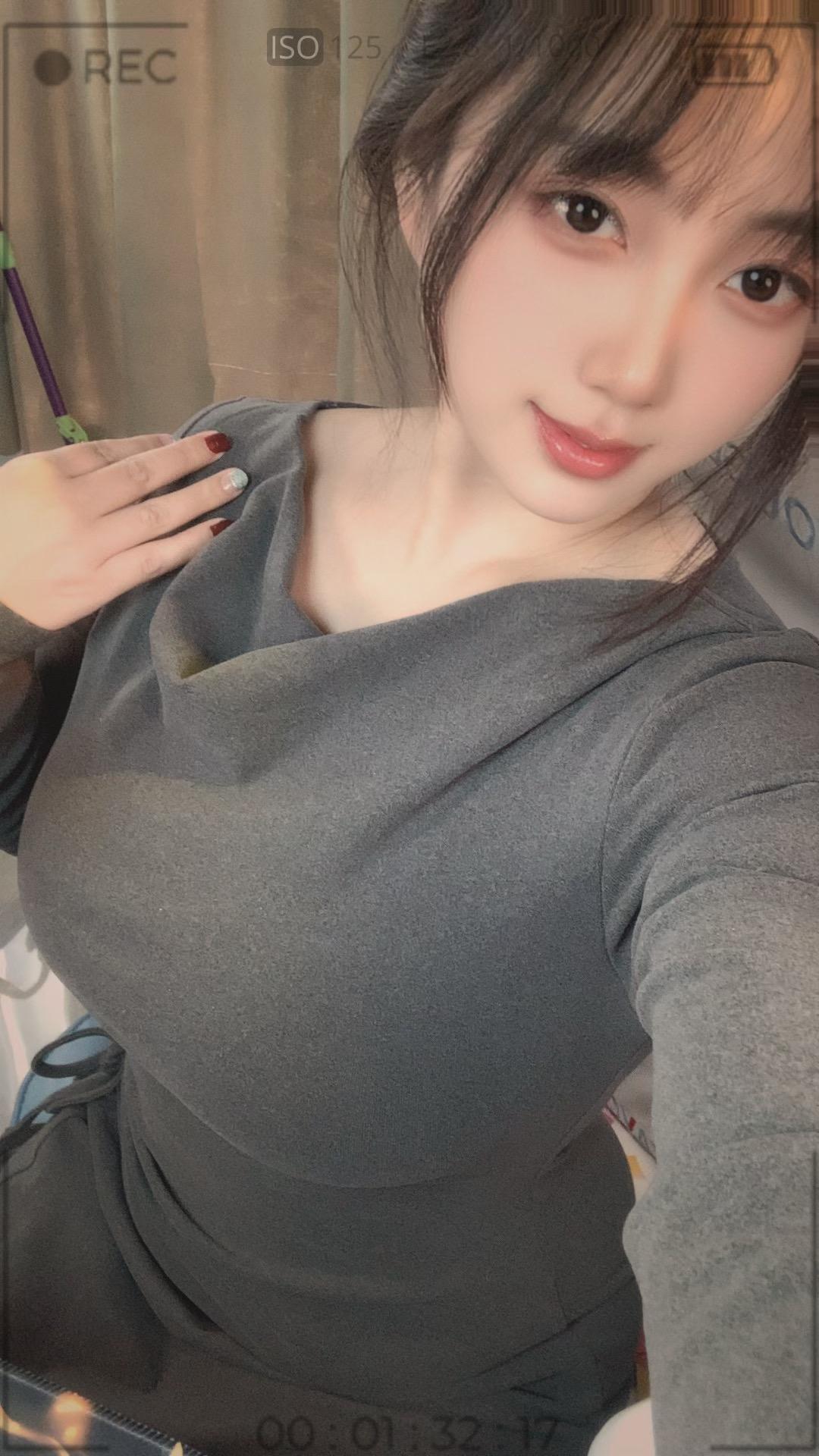 祝明年的自己披荆斩棘，祝汤圆家哥哥在2026年再创辉煌，暴富发财，所愿...