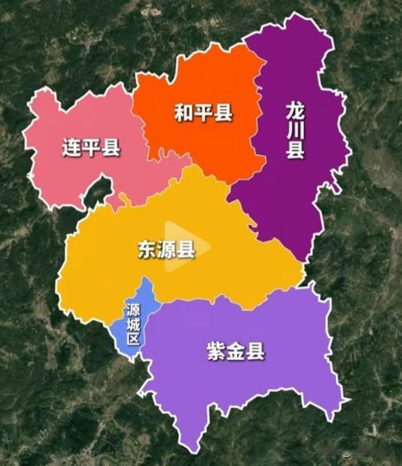 河源市或许是广东省地级市里城区面积最小的城市了。瞧那源城区，仿佛被挤在西南一角。