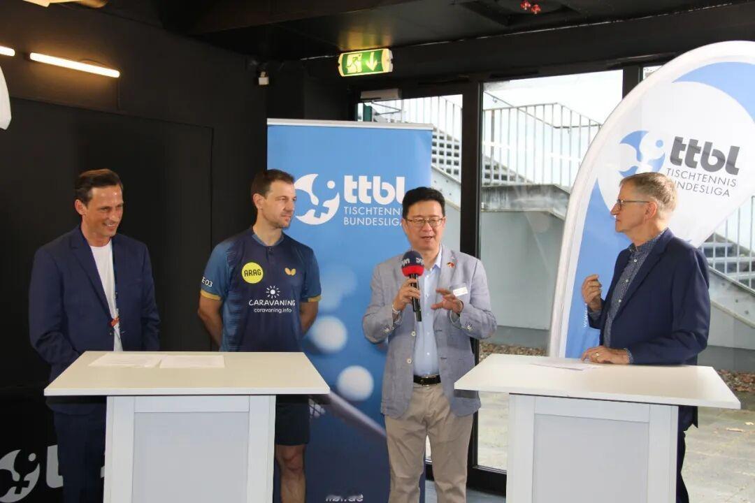 担当赛场主力奋勇争先，樊振东带领球队收获硕果。传承体育精神，拉近中德民众之间的心