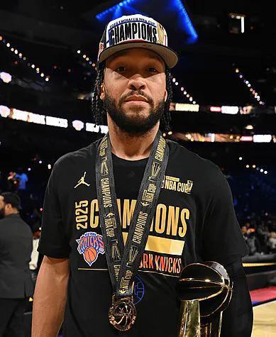 三十年河东三十年河西，莫欺中年穷。
布伦森又又又给尼克打脸了。
独行侠前总经理尼