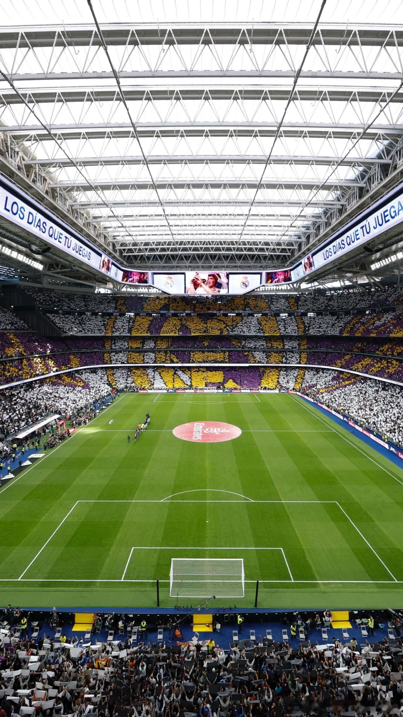 卡雷拉斯： ​​​