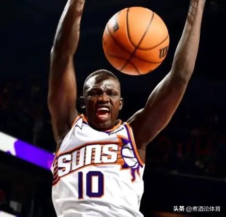 开拓者79-81负于太阳。

太阳球员马卢阿奇全场出战26分钟，投篮15中7，三