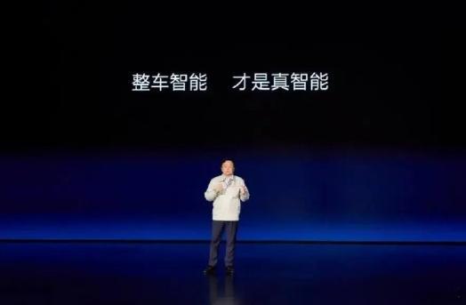 2024年，新能源汽车的新方向来了！小米汽车之后，比亚迪也开始大力投入汽车智能化