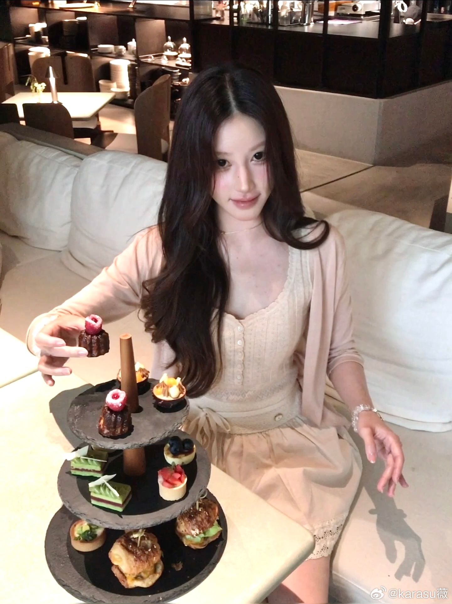 Teatime * 🍧p4：她们来我家一起diy的粉水晶和小妮做给我的白阿塞p