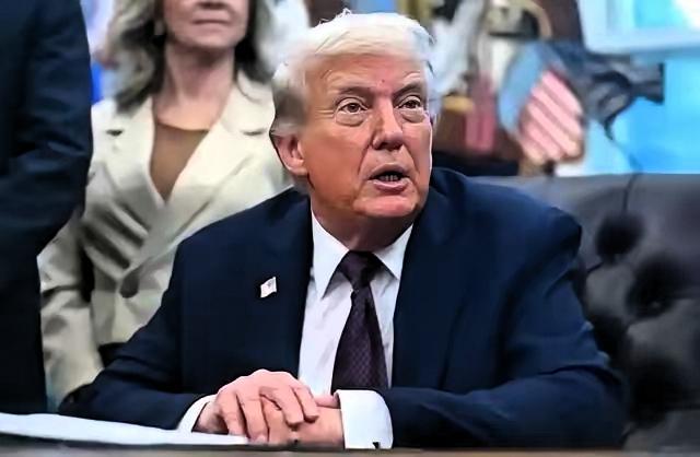 特朗普这话就很有意思了，当主持人问他，如果日本与中国开战，美国会不会支持日本时，