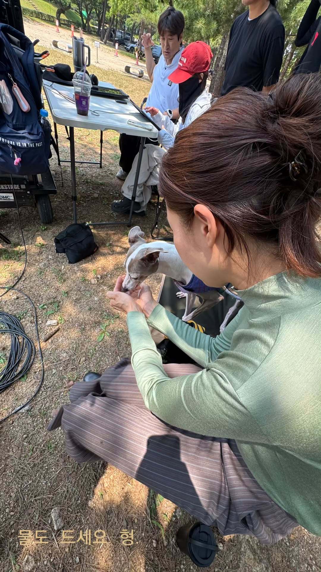 孔晓振更新4️⃣导演nim这个姿势已经流行很久了 