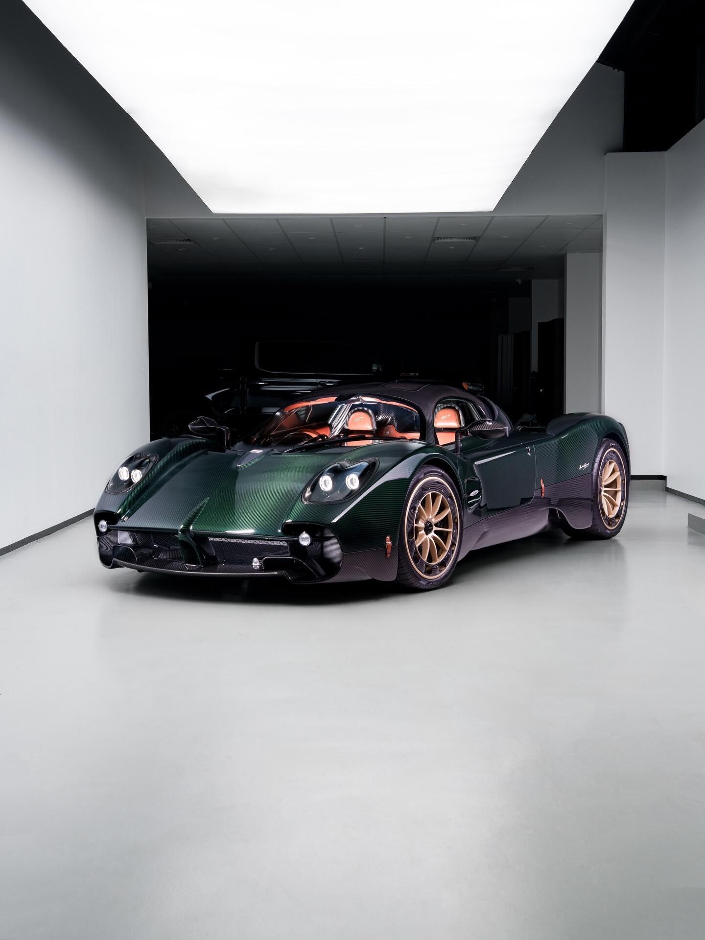 【Pagani Utopia 7—献给内燃机的情书】在电动化浪潮席卷全球的今天，