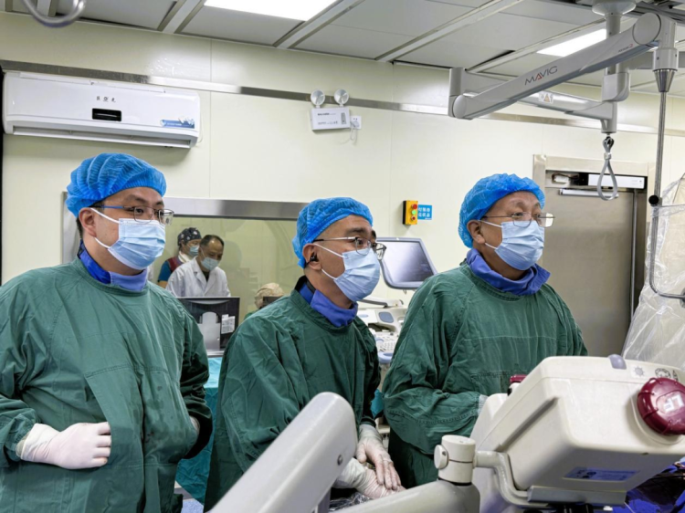 健康中国看山西：省人民医院成功完成全降解室间隔缺损封堵术