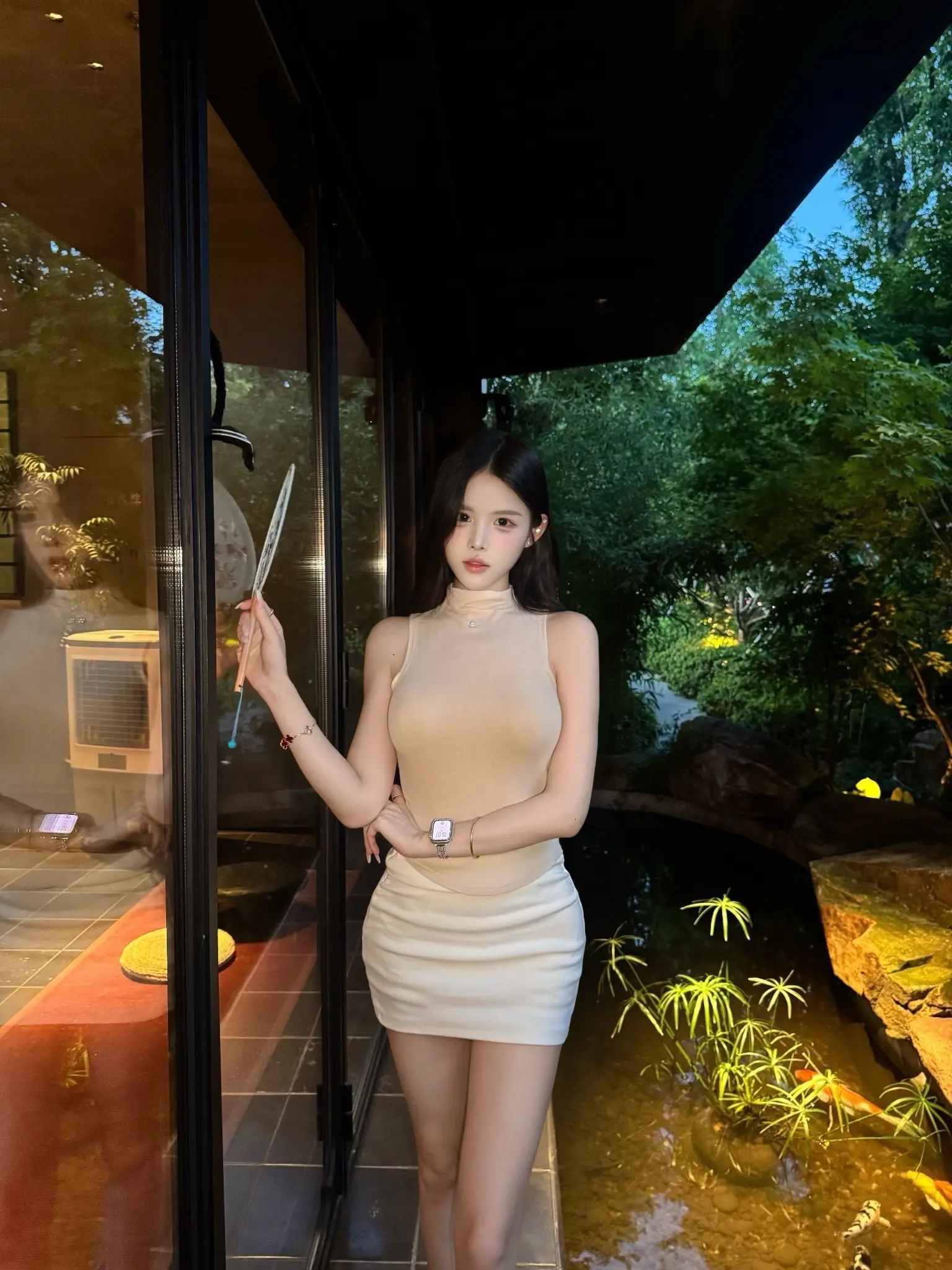 亲密滋生轻蔑 疲惫滋生委屈 我会克服每个想依赖别人的瞬间 直到内心平静