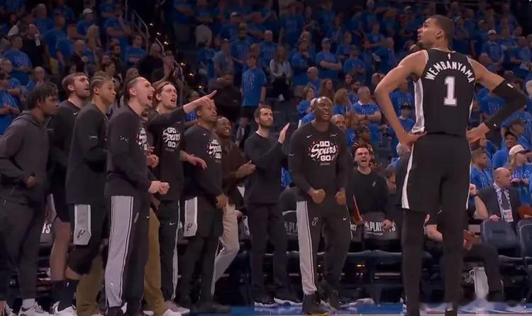 NBA  文班亚马1比0雷霆：凌驾MVP的史诗价值马刺，或者直接说，文班亚马，击
