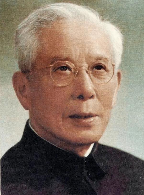 1977年，周如苹终于考过了大学录取分数线，然而却未被录取。3年后，她与一位老同