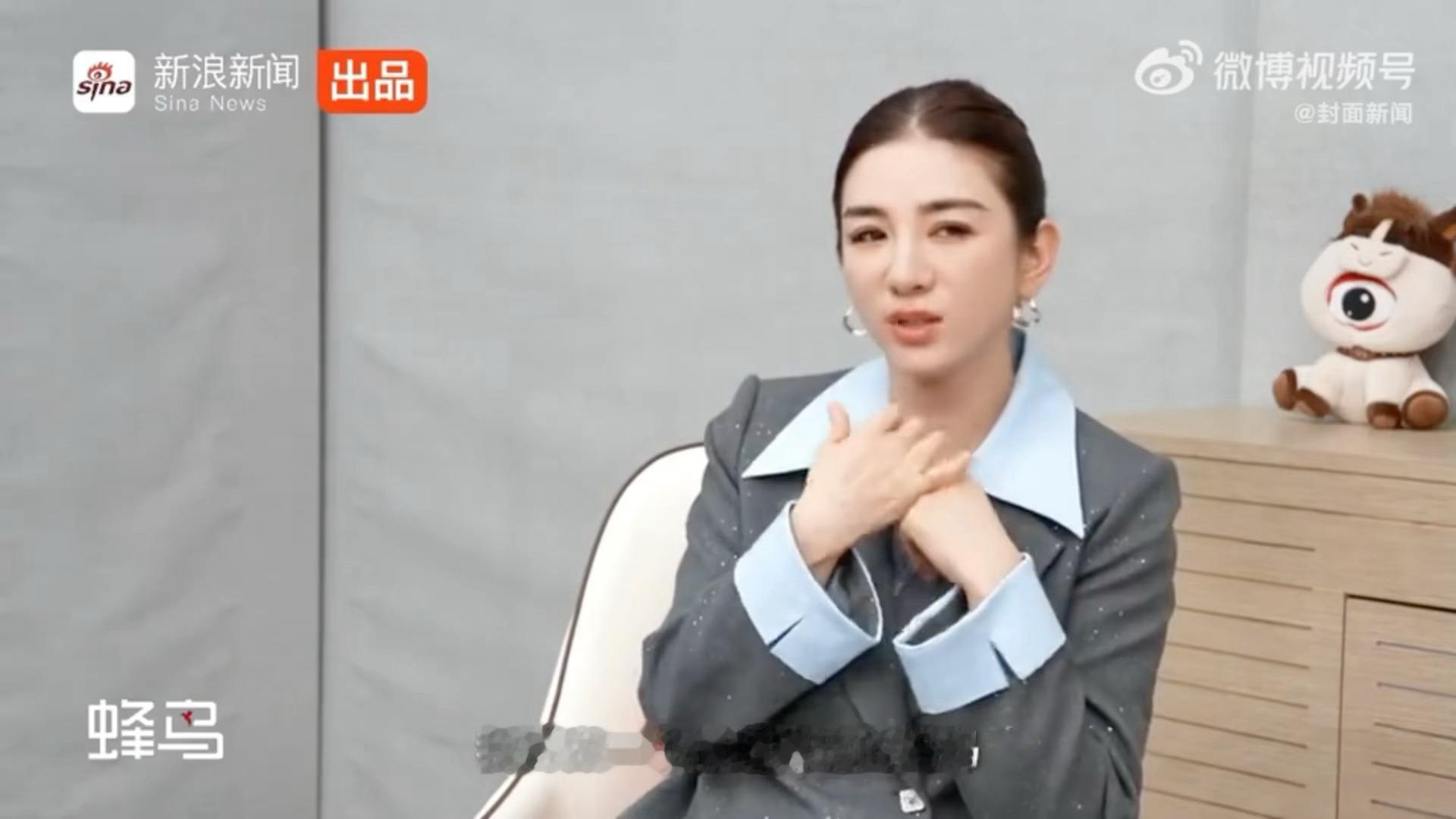 黄奕自曝低谷期崩溃到无法下床黄奕说7年低谷期很漫长 听到黄奕诉说那段长期陷入内耗