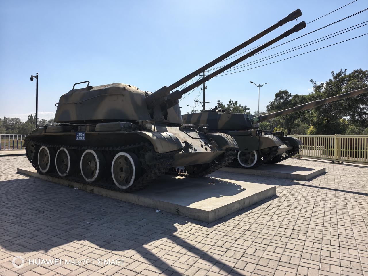 打卡北方兵器城射击体验馆，自行火炮！