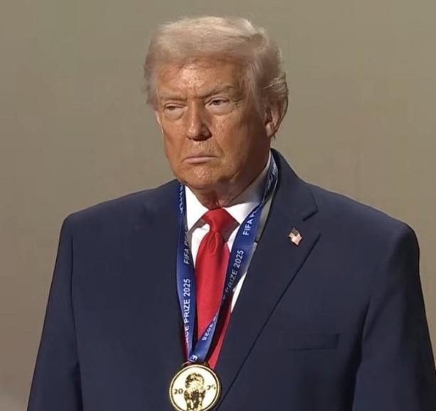 美国抛弃北约，下通牒
最近有知情人士透露出一个挺炸的消息，美国给欧洲的北约盟友们