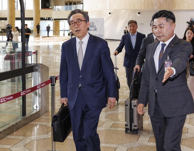 从经济层面来看，这释放出韩国期望加强与中国经济合作的信号。中国是韩国重要的贸易伙