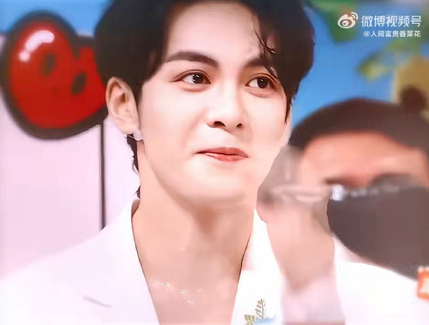 曾舜晞不愧是18岁的表情富翁你好星期六谁还没被曾舜晞这段可爱到！答春晚题秒答对，