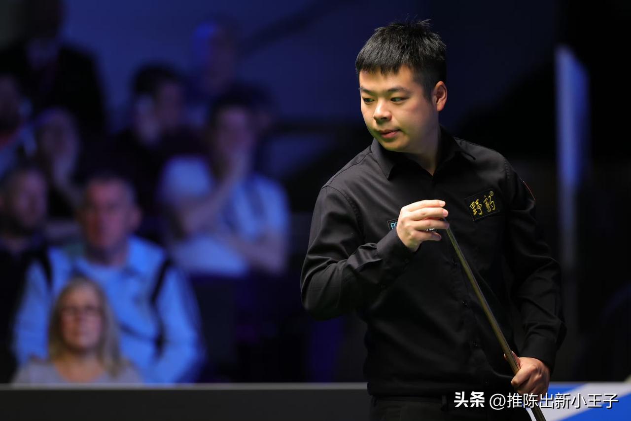 北爱赛精彩不断！中国两将晋级16强：张佳玮零封名将，庞俊旭绝境逆转
2026斯诺