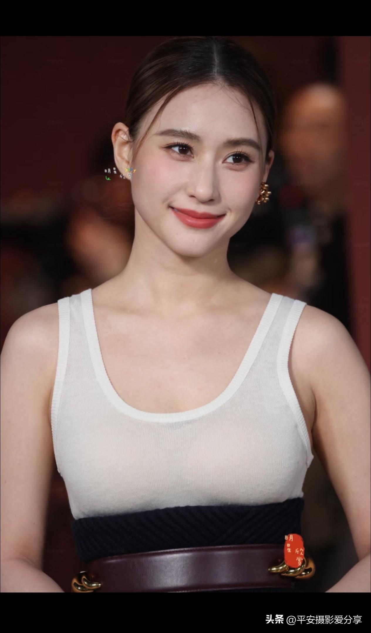 何超莲  豪门千金澳门赌王赌王 何超莲婚前协议 下嫁豪门 何超莲微信头像 何超妹