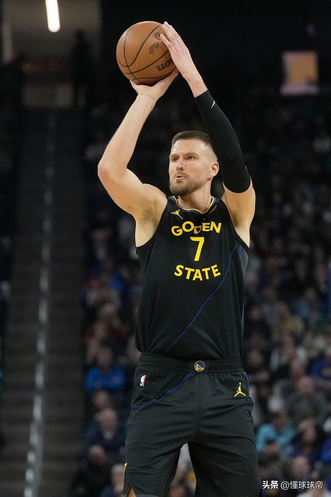 波尔津吉斯爆砍20分，等库里复出了勇士得有多强？

在今天勇士与森林狼的比赛中，