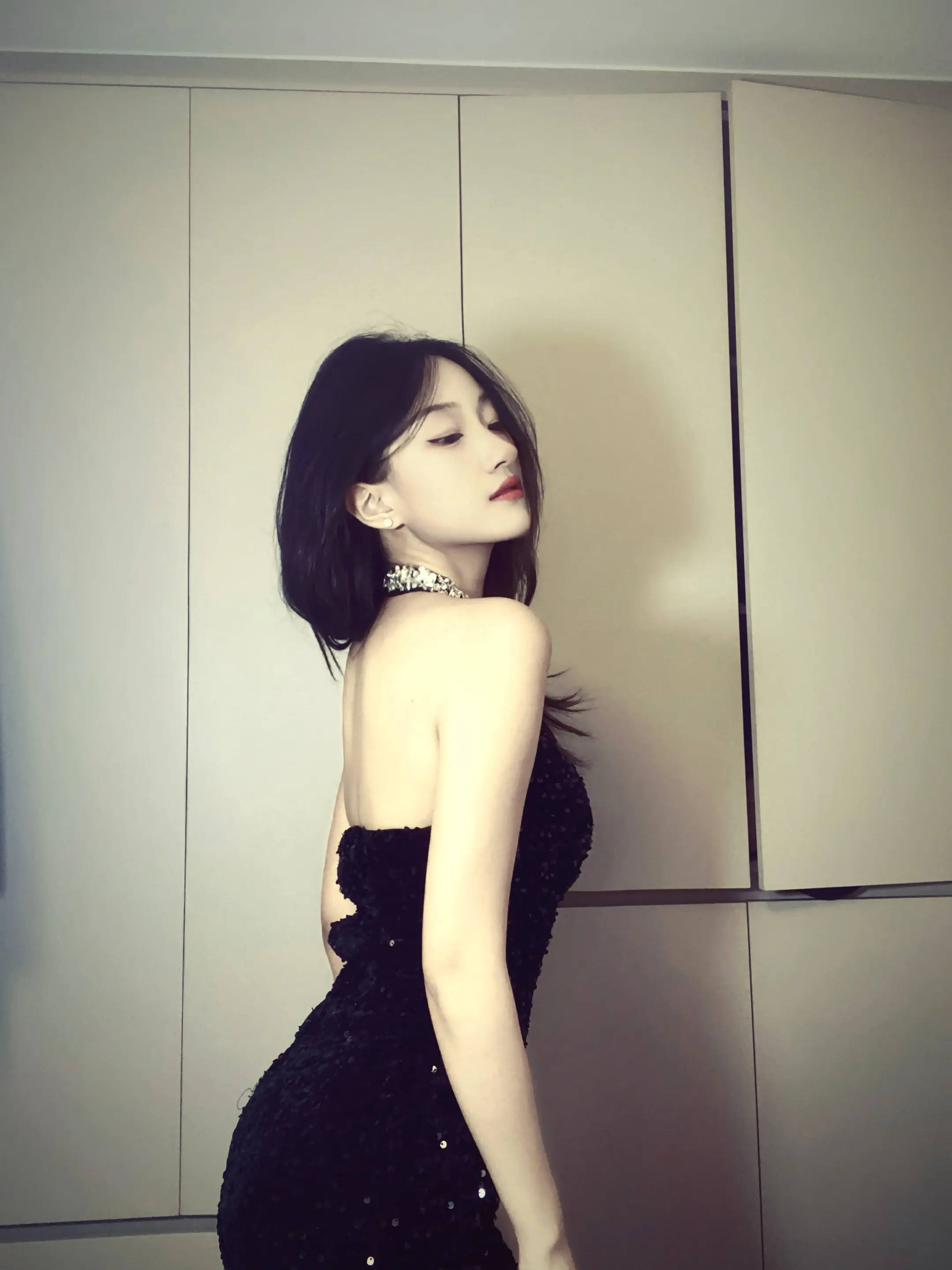 只有我愿意 没有我应该