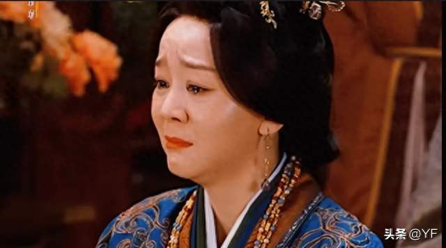 王一楠又疯了！《嫁金钗》祠堂摊牌，一句狠话把全场镇住