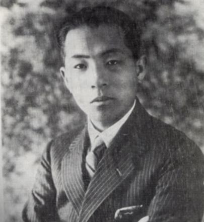 张学良一生最佩服的人，并不是父亲张作霖，而是中共的周恩来，他晚年曾说：周恩来是共