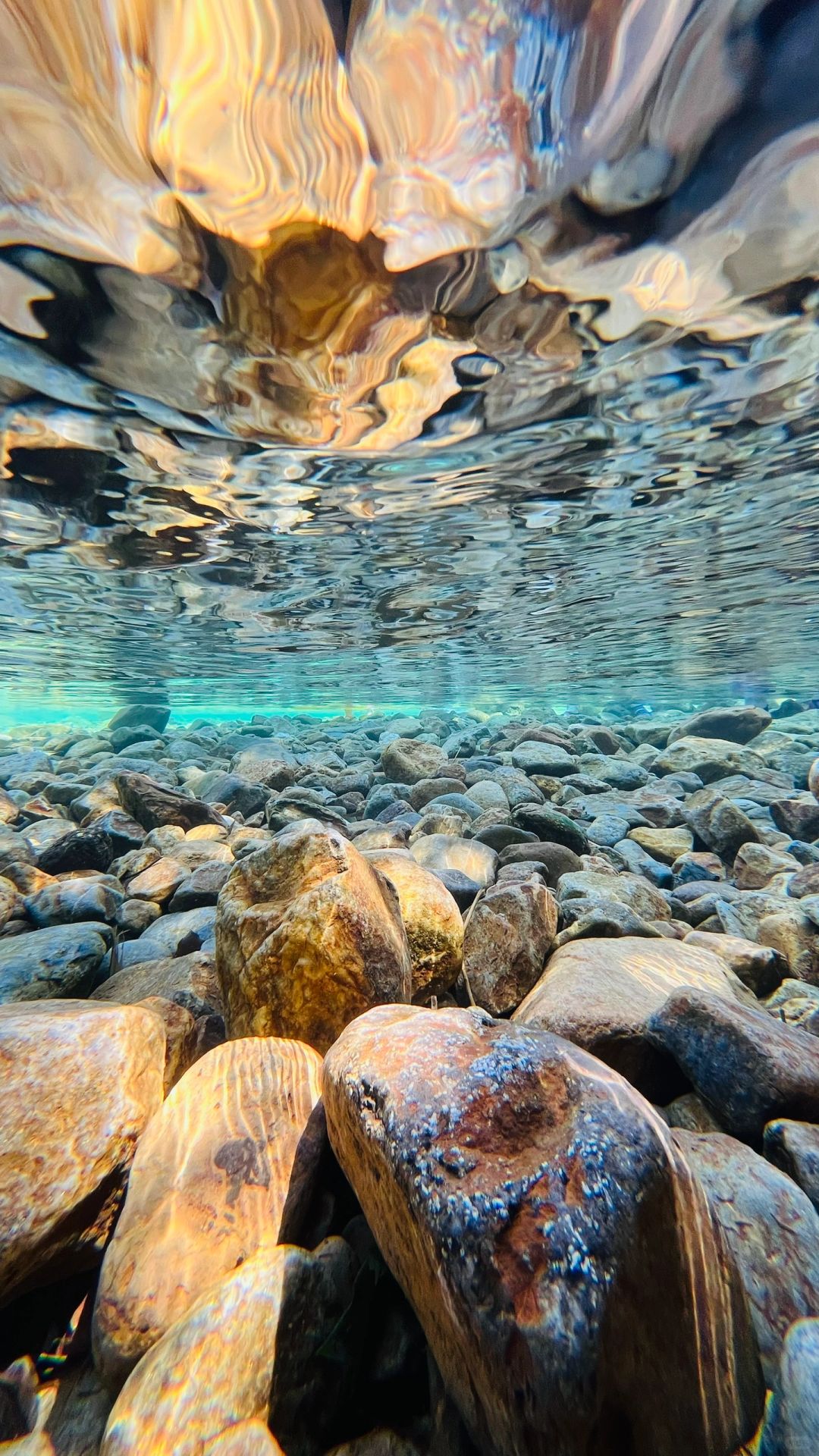 隐藏在清远的玻璃水石滩
