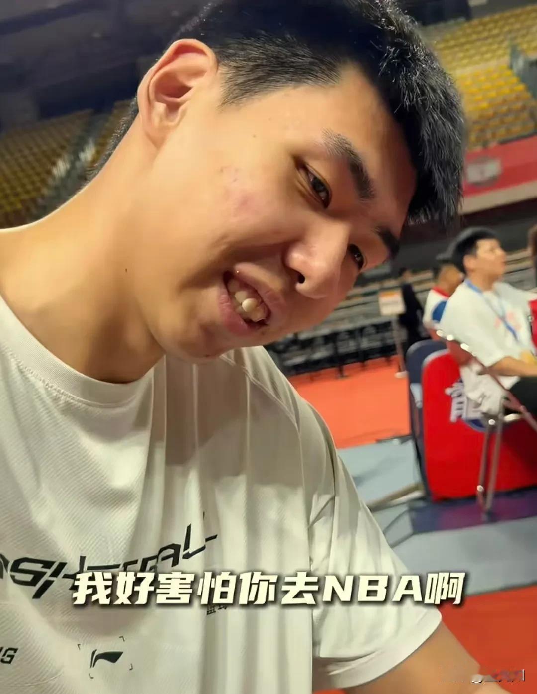 轻敌是要付出代价的，有广东媒体赛前采访徐昕，说真怕你去NBA了。而徐昕一直强调，