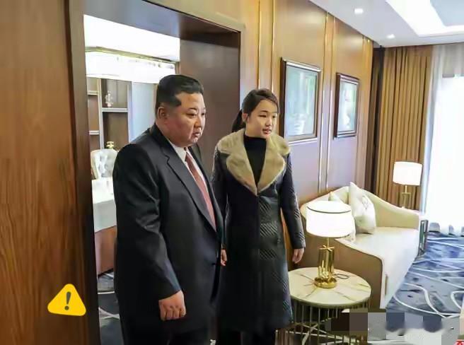 就在刚刚，
金正恩宣布一个重大决定，李雪主现场见证。

朝鲜官方媒体今天（12月