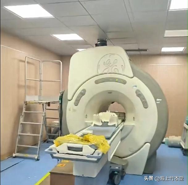 同济医院核磁事件：不只是医事

“做核磁共振被遗忘6小时”事件发生在医院，责任人