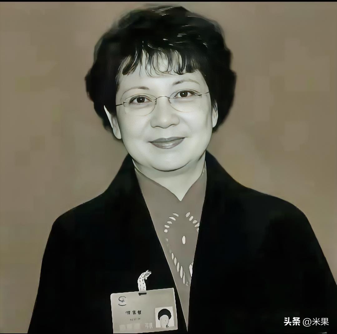 著名京剧表演艺术家李维康因病去世，享年79周岁；代表作有《李清照》《蝶恋花》《霸