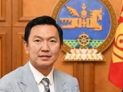 刚提高中俄货车过路成本，蒙古又急着催经济走廊。乌奇尔勒这一前一后的动作放在一起看