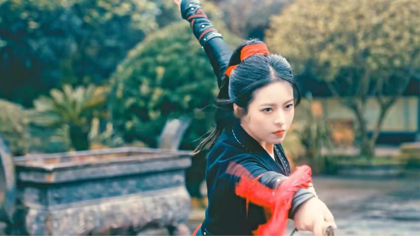 当峨眉武术遇上击剑 从深山武学走向国际赛场，传统与现代在峨眉山相遇，四川峨眉武术